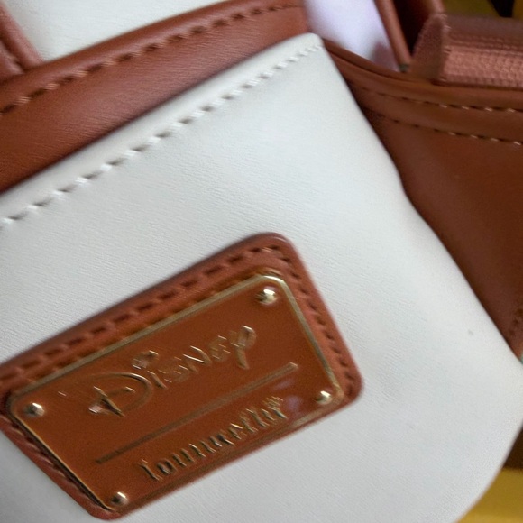 Disney Loungefly Snow White Mini Backpack NWT - Picture 3 of 3